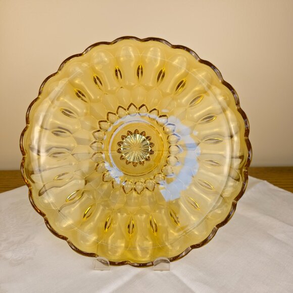 Vintage Amber Glass Serving Plate, 10" Likely Indiana Glass, Sunburst Pattern - Picture 3 of 9
